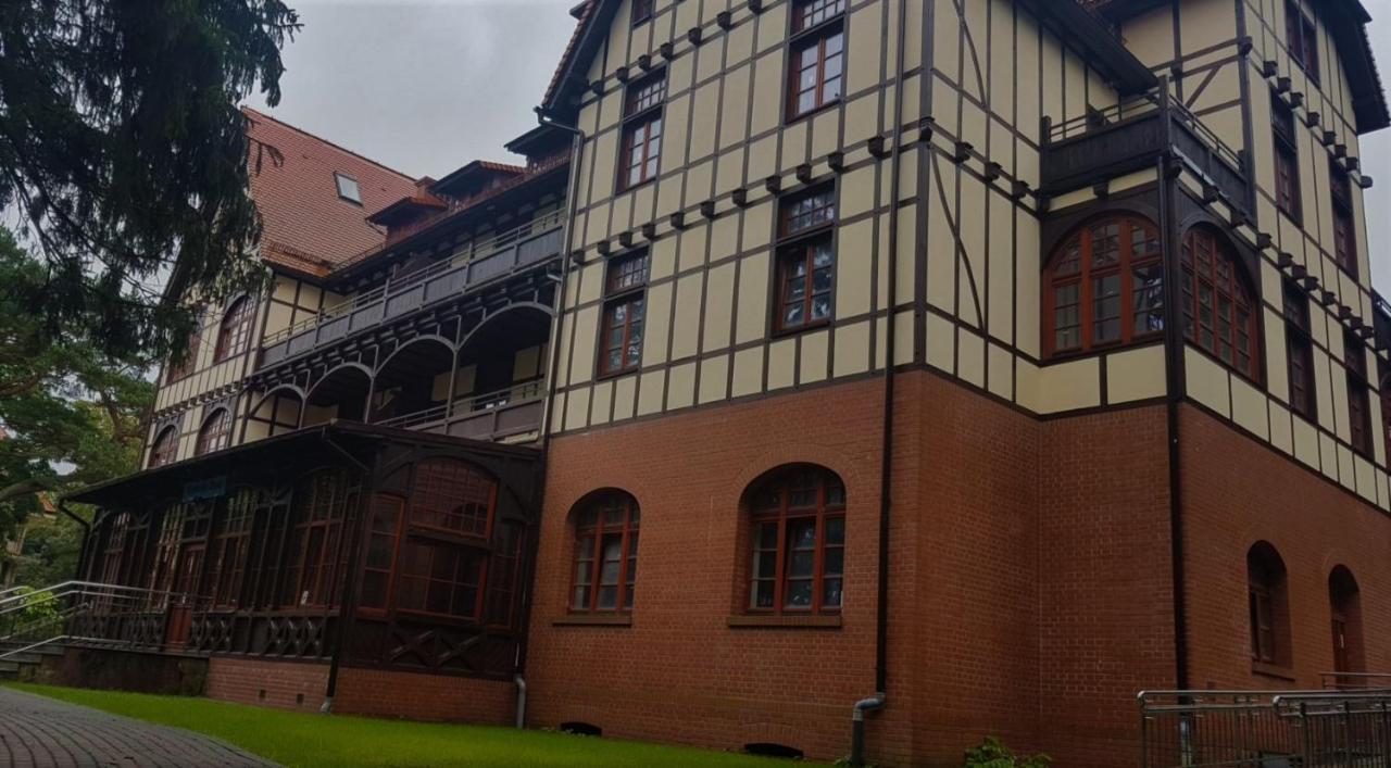 Kaiserhof Krynica Morska Exterior photo